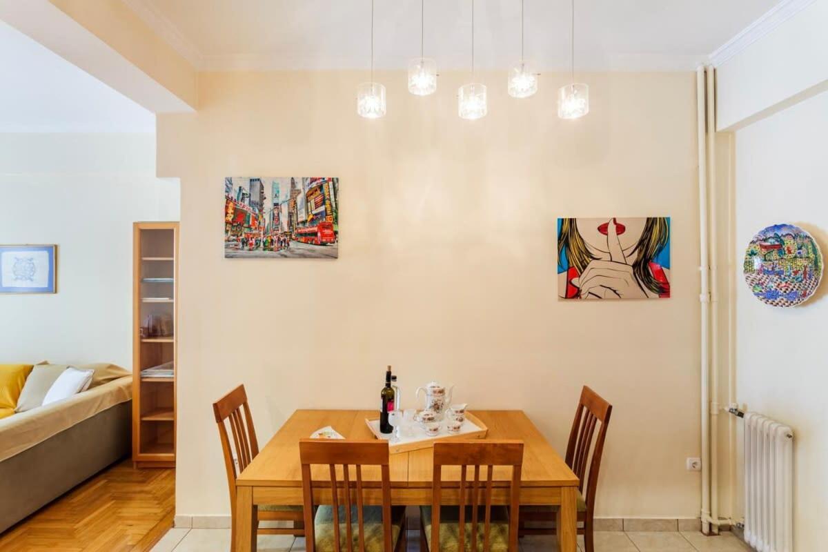 Athens Strawberry Hideaway - City Chic Retreat エクステリア 写真