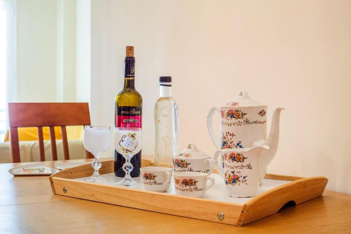 Athens Strawberry Hideaway - City Chic Retreat エクステリア 写真